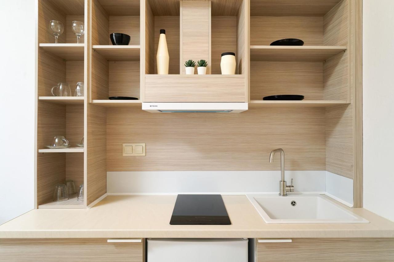 Lafeyra Apartments リメナリア エクステリア 写真