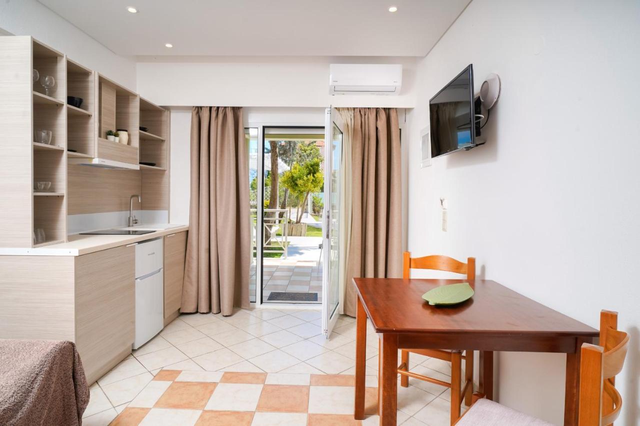 Lafeyra Apartments リメナリア エクステリア 写真