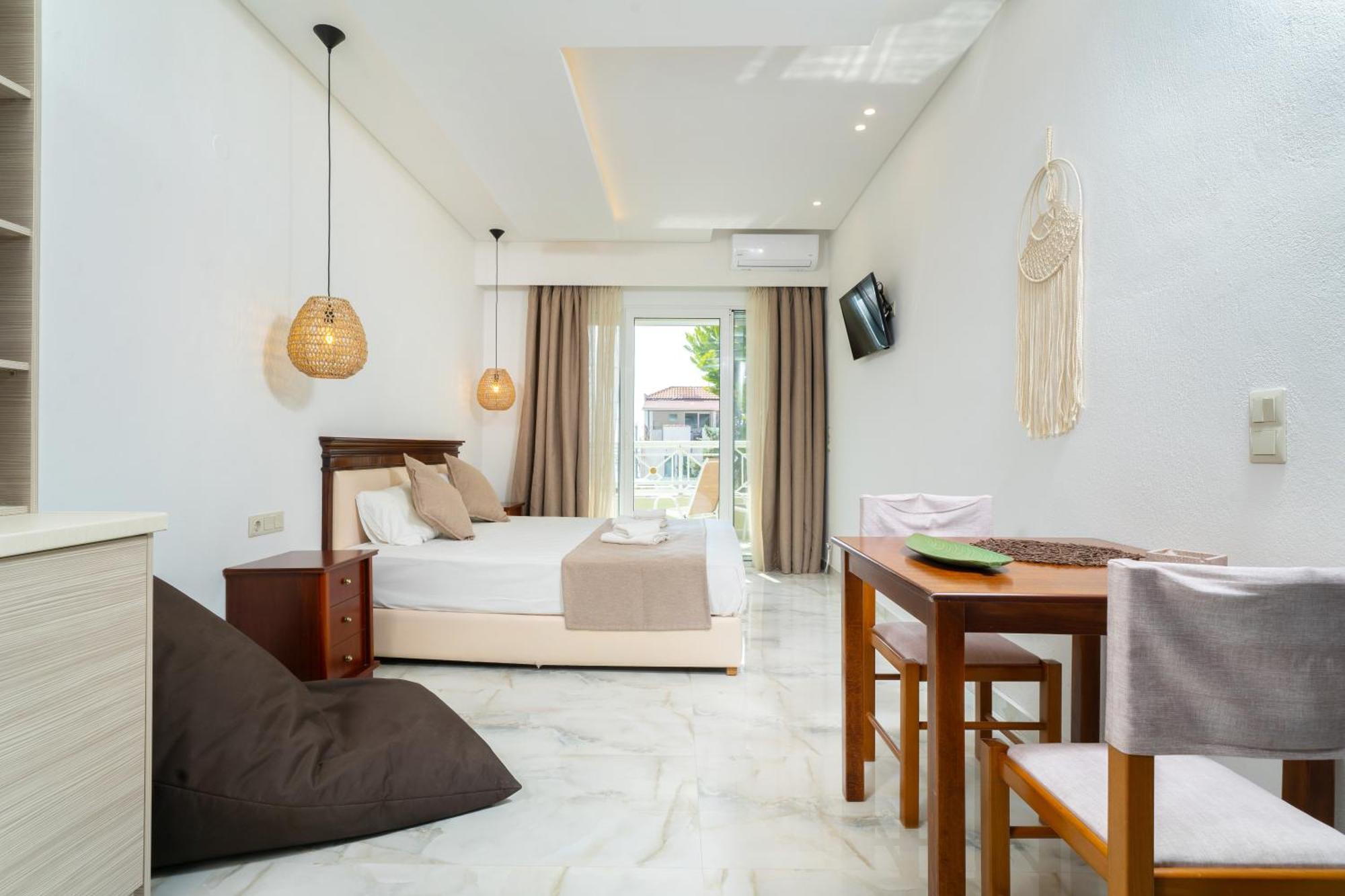 Lafeyra Apartments リメナリア エクステリア 写真