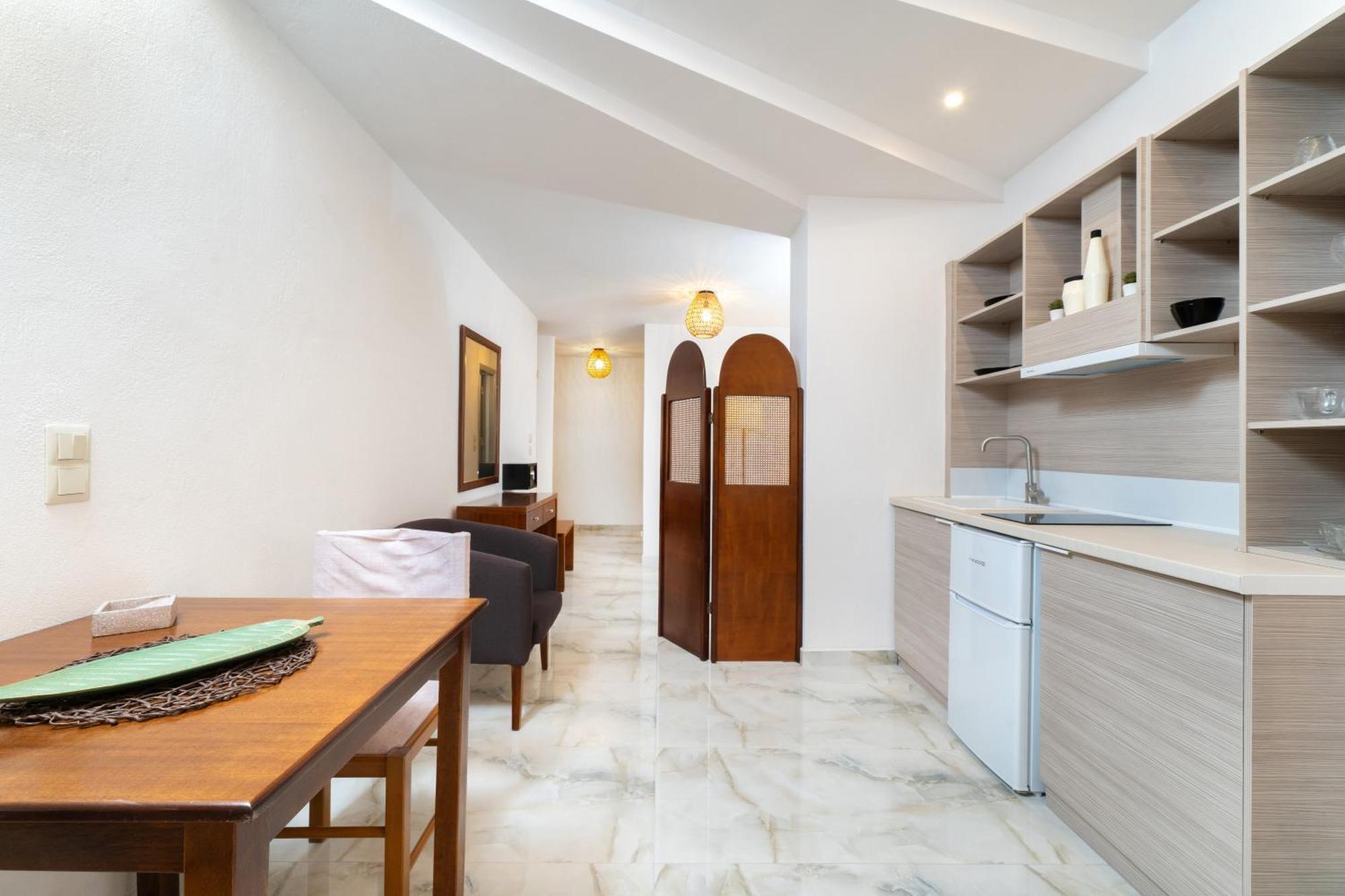 Lafeyra Apartments リメナリア エクステリア 写真